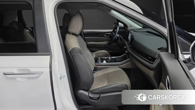Kia The New Carnival 4th Generation 2024 Белый из Кореи, фото 2