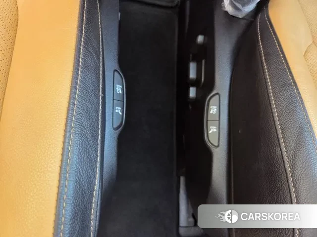 Kia Carnival 4th generation 2020 Белый из Кореи, фото 2