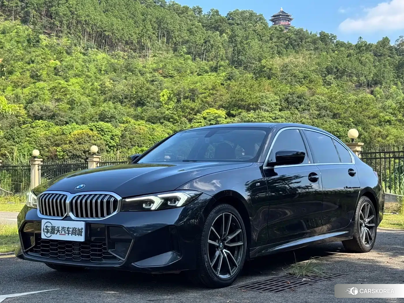 BMW 3 series 2022 Черный из Китая, фото 2