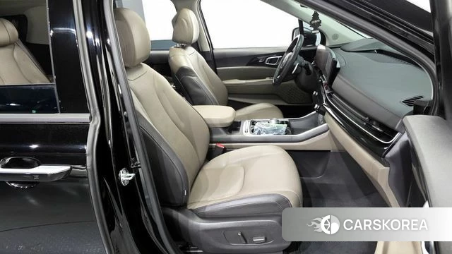 Kia The New Carnival 4th Generation 2024 Черный из Кореи, фото 2