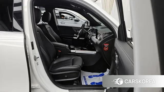 Mercedes-Benz GLB-Class X247 2021 Белый из Кореи, фото 2