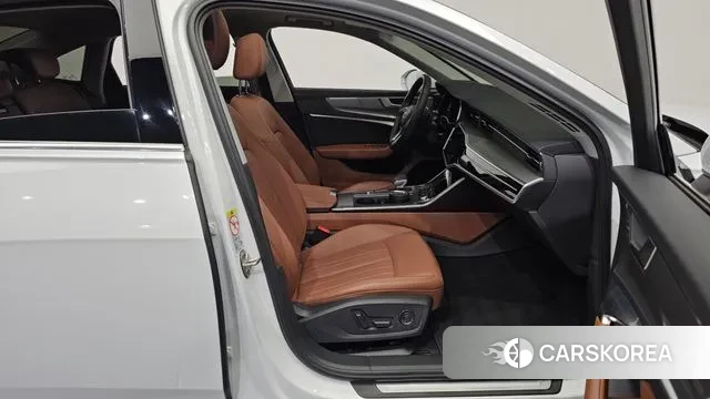 Audi A6 (C8) id 3237688 из Кореи 2