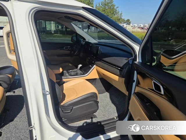 Kia Carnival 4th generation 2021 Белый из Кореи, фото 2