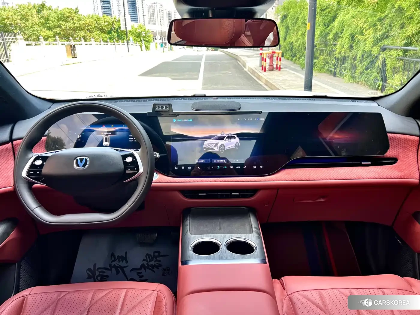 Chang'an CS75PLUS 2025 Белый из Китая, фото 2