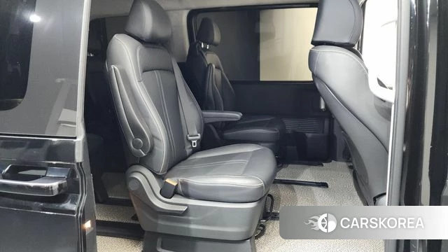 Hyundai Staria 2022 Черный из Кореи, фото 2