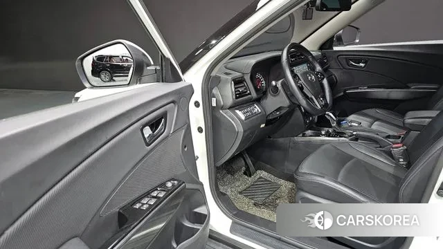 Ssangyong Berry New Tivoli 2022 Белый из Кореи, фото 2