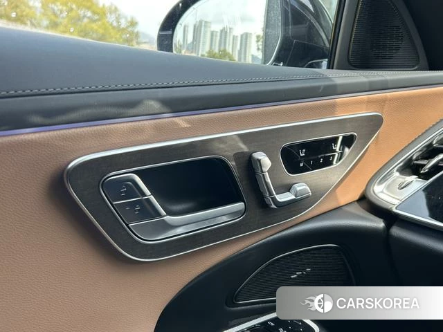 Mercedes-Benz E-class PHEV 2024 Черный из Китая, фото 2