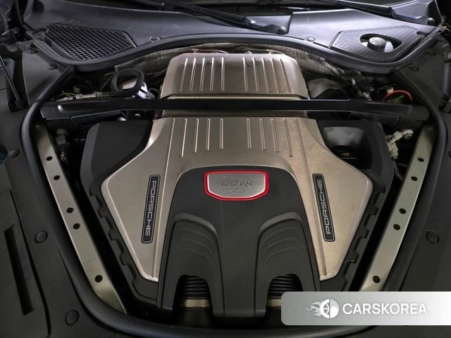 Porsche Panamera (971) 2019 Черный из Кореи, фото 2