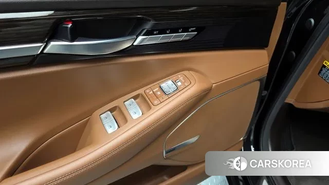 Genesis G90 2019 Черный из Кореи, фото 2