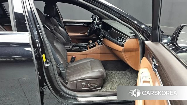 Genesis G90 2019 Черный из Кореи, фото 2