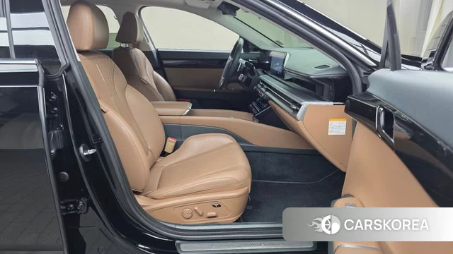 Hyundai Grandeur Hybrid (GN7) 2023 Черный из Кореи, фото 2