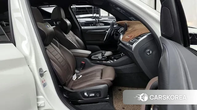 BMW X3 (G01) 2023 Белый из Кореи, фото 2