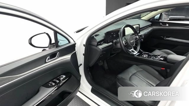 Kia The New K5 3rd generation 2024 Белый из Кореи, фото 2