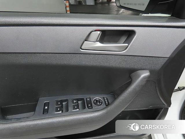 Hyundai Sonata New Rise 2018 Белый из Кореи, фото 2