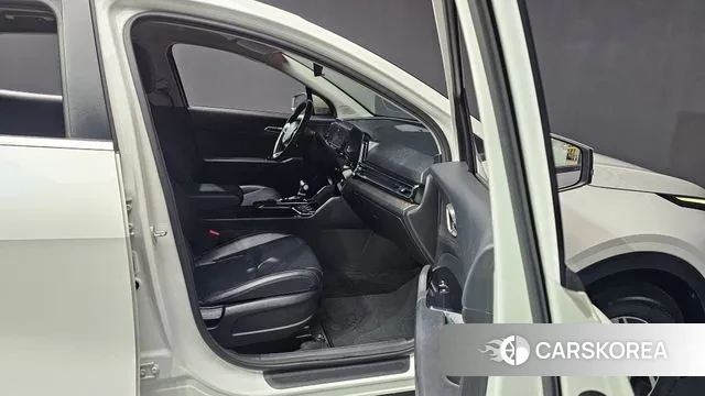 Kia Sportage 5th Generation 2022 Белый из Кореи, фото 2