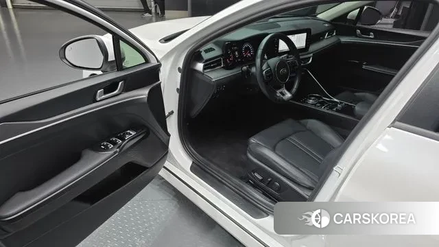 Kia K5 3rd generation 2021 Белый из Кореи, фото 2