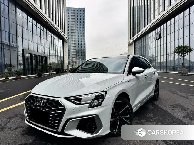 Audi A3 2023 Белый из Китая, фото 2
