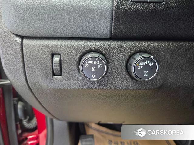 Chevrolet (GM Daewoo) Real New Colorado 2021 Красный из Кореи, фото 2