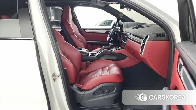 Porsche Cayenne (PO536) 2022 Белый из Кореи, фото 2
