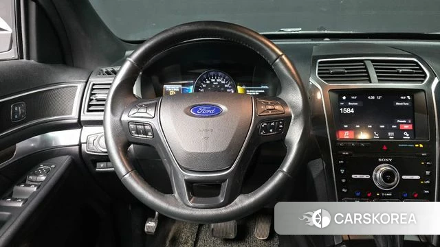 Ford Explorer 2019 Белый из Кореи, фото 2