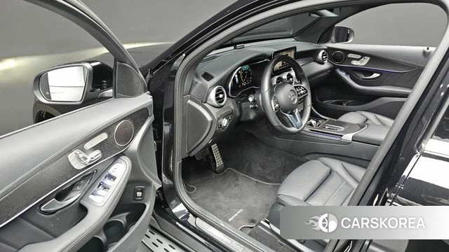 Mercedes-Benz GLC-Class X253 2023 Черный из Кореи, фото 2
