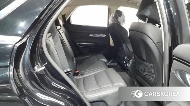 Genesis GV70 2021 Черный из Кореи, фото 2