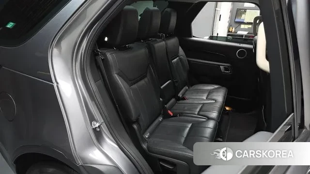 Land Rover Discovery 5 2018 Серый из Кореи, фото 2