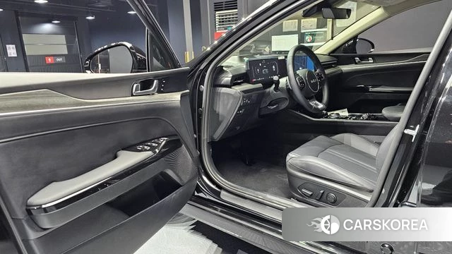 Kia The New K5 Hybrid 3rd generation 2025 Черный из Кореи, фото 2