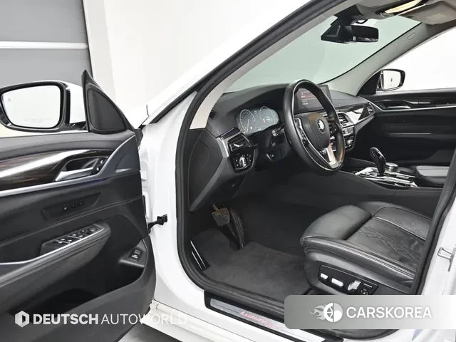 BMW 6 Series GT (G32) 2019 Белый из Кореи, фото 2