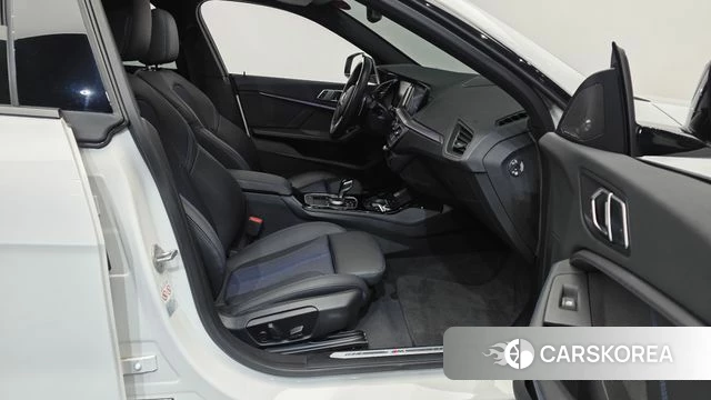 BMW 2 Series Gran Coupe (F44) 2023 Белый из Кореи, фото 2