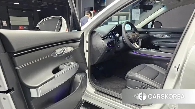 Genesis Electrified GV70 2022 Белый из Кореи, фото 2