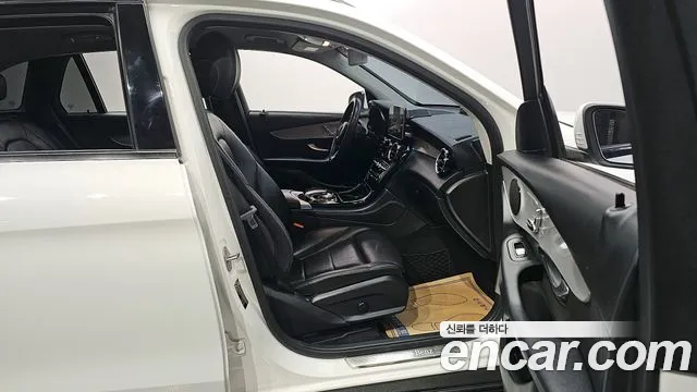 Mercedes-Benz GLC-Class X253 2019 Белый из Кореи, фото 2