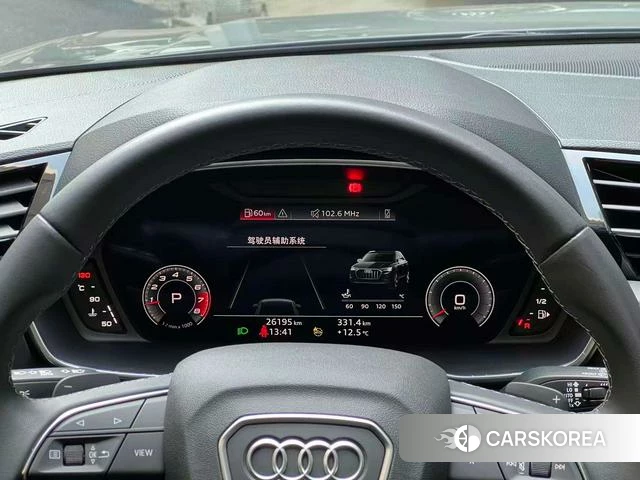 Audi Q3 2024 Темно-серый из Китая, фото 2