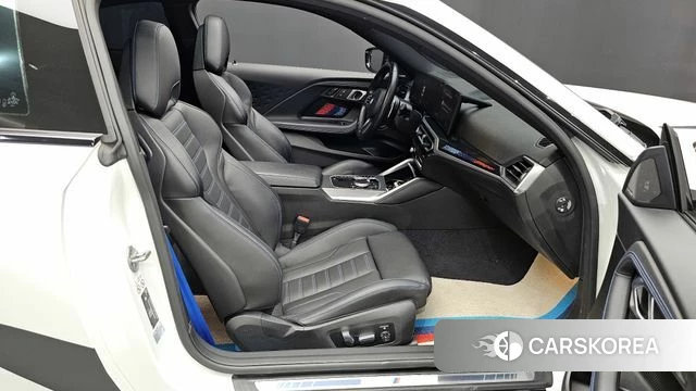 BMW 2 Series (G42) 2023 Белый из Кореи, фото 2