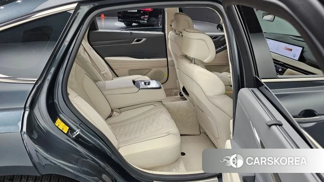 Genesis G80 (RG3) 2025 Цвет галактики из Кореи, фото 2