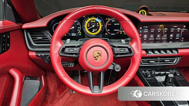 Porsche 911(992) 2023 Черный из Кореи, фото 2