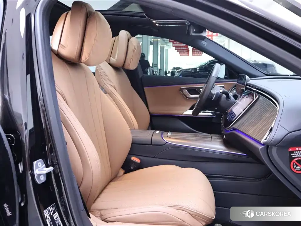 Mercedes-Benz E-Class 2024 Черный из Китая, фото 2