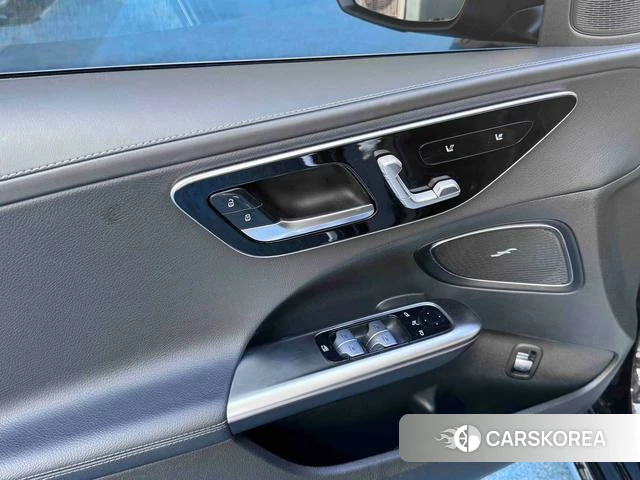 Mercedes-Benz Class C 2022 Черный из Китая, фото 2