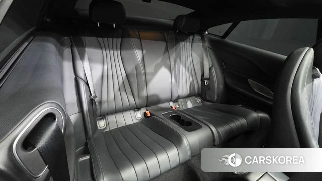 Mercedes-Benz E-Class W213 2022 Белый из Кореи, фото 2