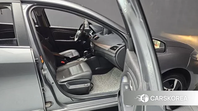 Renault Korea (Samsung) SM3 Z.E. 2019 Серый из Кореи, фото 2