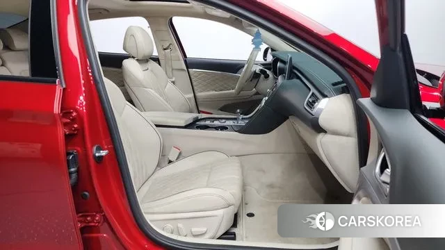 Genesis G70 2018 Красный из Кореи, фото 2