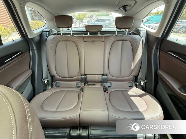 BMW X1 2022 Белый из Китая, фото 2