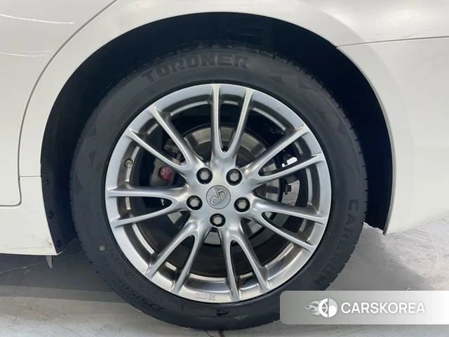 Infiniti Q50L 2018 Белый из Китая, фото 2