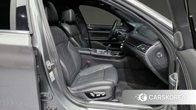 BMW 7 Series (G11) 2018 Серый из Кореи, фото 2