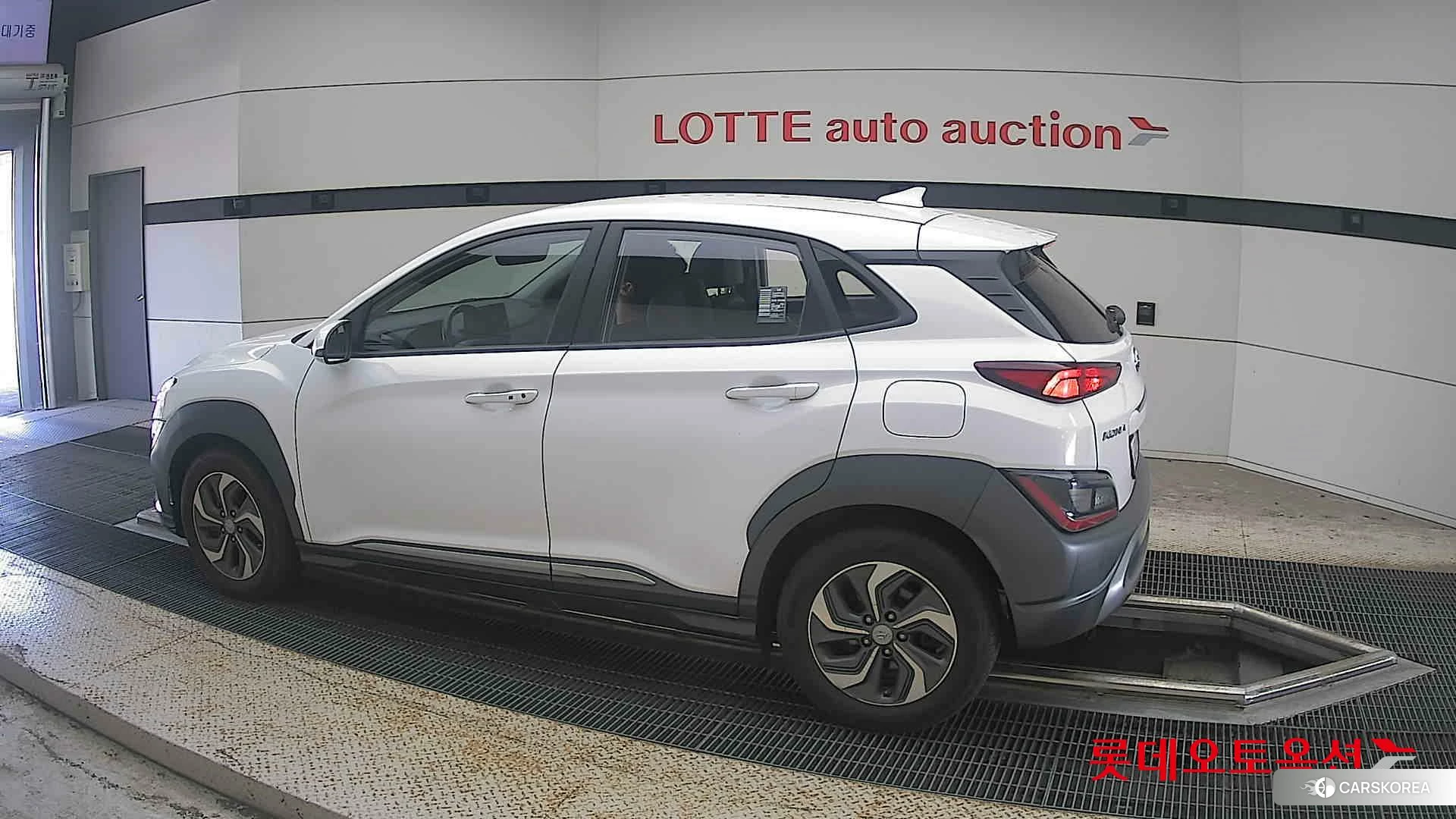Hyundai Kona Hybrid 2021 Atlas White из Кореи, фото 2