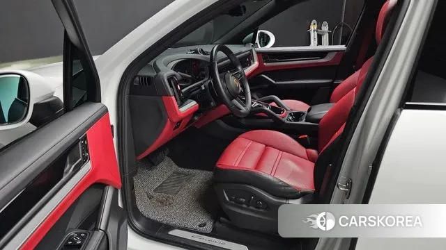 Porsche Cayenne (PO536) 2024 Белый из Кореи, фото 2