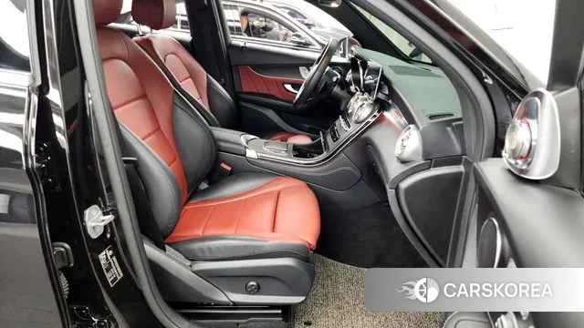 Mercedes-Benz GLC-Class X253 2020 Черный из Кореи, фото 2