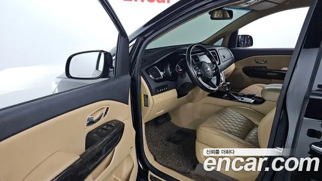 Kia The New Carnival 2019 Черный из Кореи, фото 2