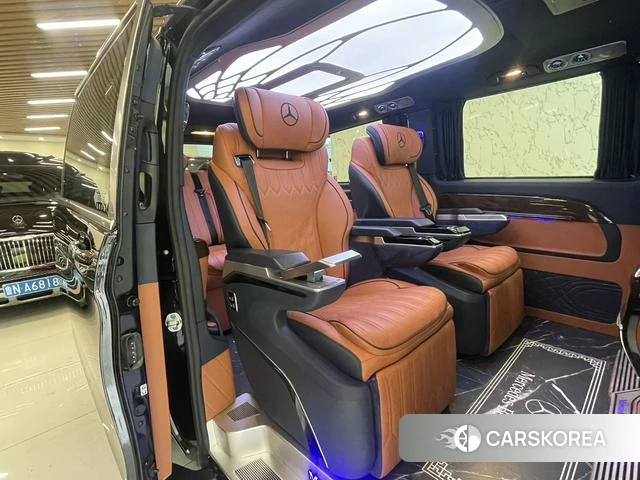 Mercedes-Benz Vito 2024 Черный из Китая, фото 2