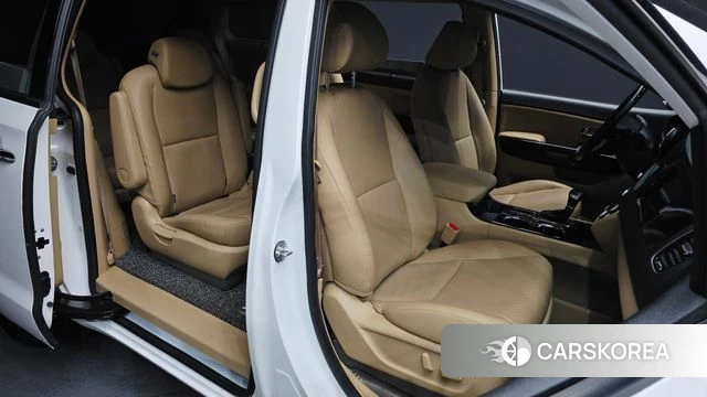 Kia The New Carnival 2018 Белый из Кореи, фото 2